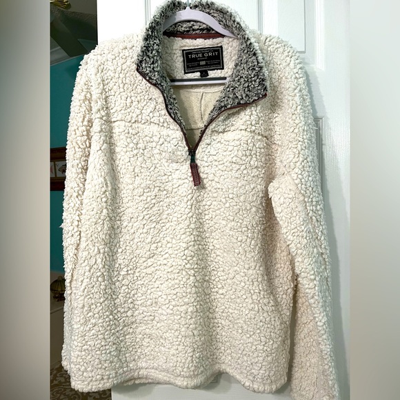 True Grit Jackets & Blazers - TRUE GRIT CREAM/GRAY SHERPA 1/4 ZIP PULLOVER SIZE Medium